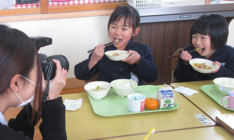 給食の様子